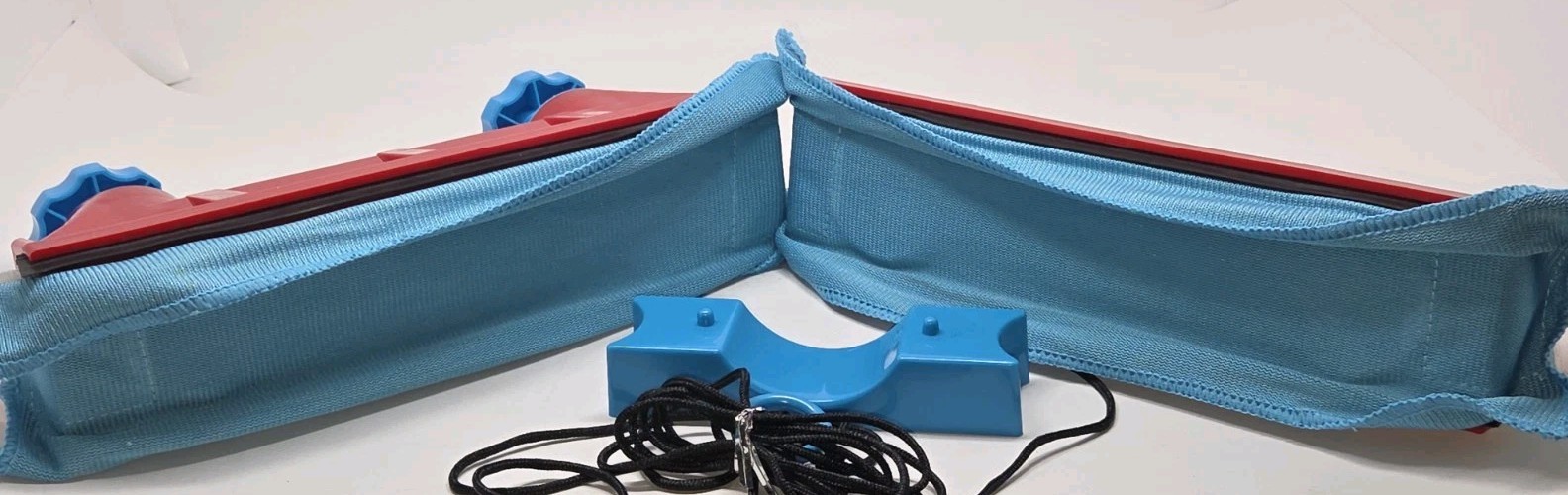 Tyroler Bright Tools The Glider D-2 Magnetic Window Cleaner for Double Glazed