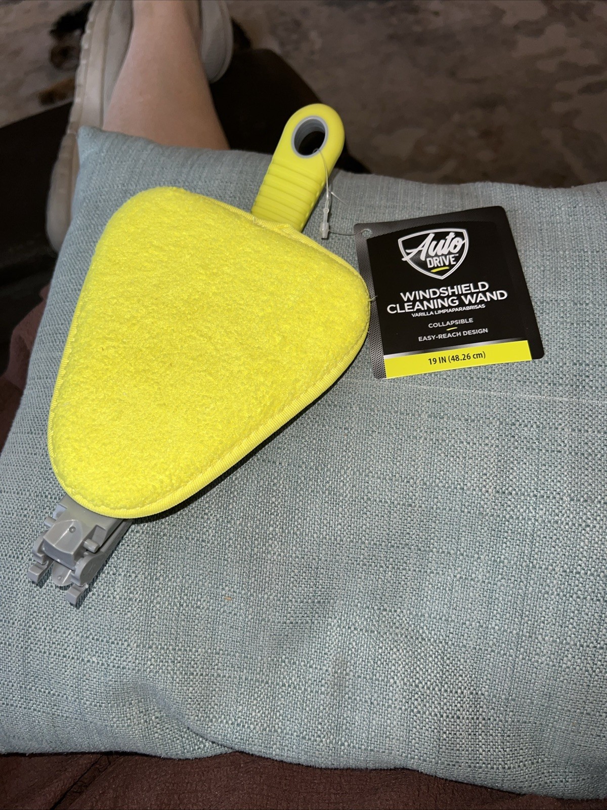 Windshield Cleaning Wand Pivoting Head 19In Reach Streak Free Microfiber New