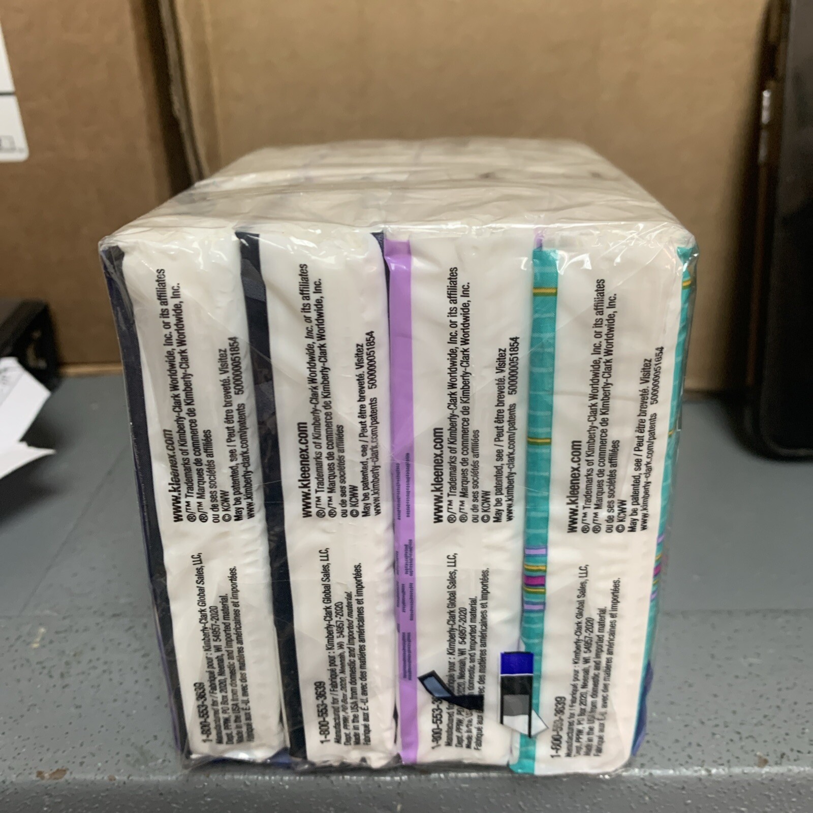 Kleenex 46651 3-Ply On The Go PKs Facial Tissues – (8/PK) New