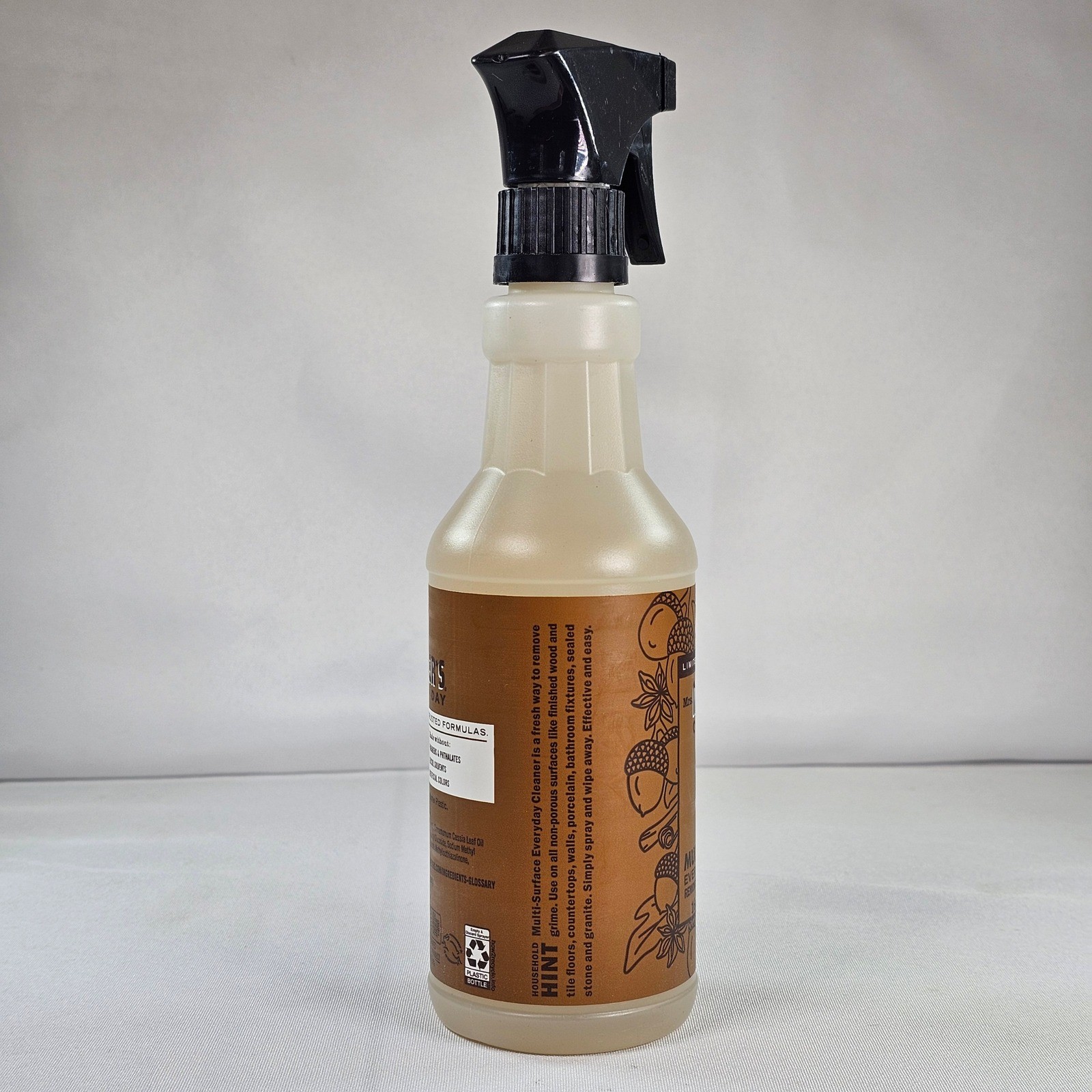 Mrs Meyers Clean Day Acorn Spice Multi-Surface Everyday Cleaner 16oz Limited Ed