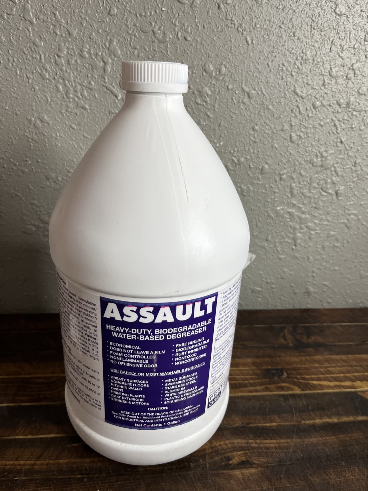 ASSAULT Heavy-Duty Biodegradable Water-Based Degreaser 1 Gallon Non-Toxic