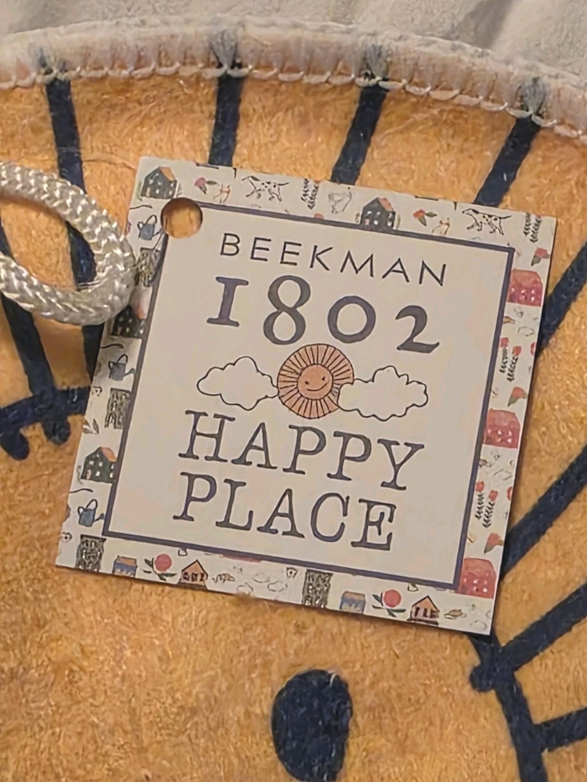 Lot Of 8 NWT Beekman 1802 Happy Place Face Microfiber Cleaning Mitt Sun 7.5″