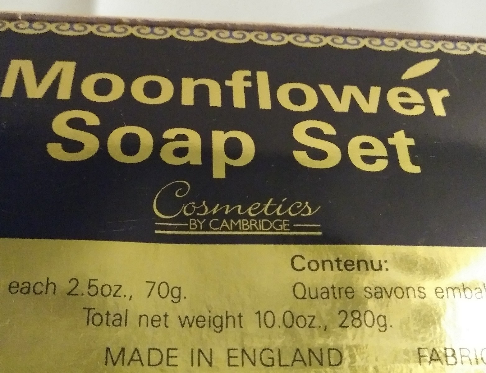 MOONFLOWER SOAP SET OF 4 PLEAT-WRAPPED SOAPS 2.5 OZ. 70 G COSMETICS BY CAMBRIDGE