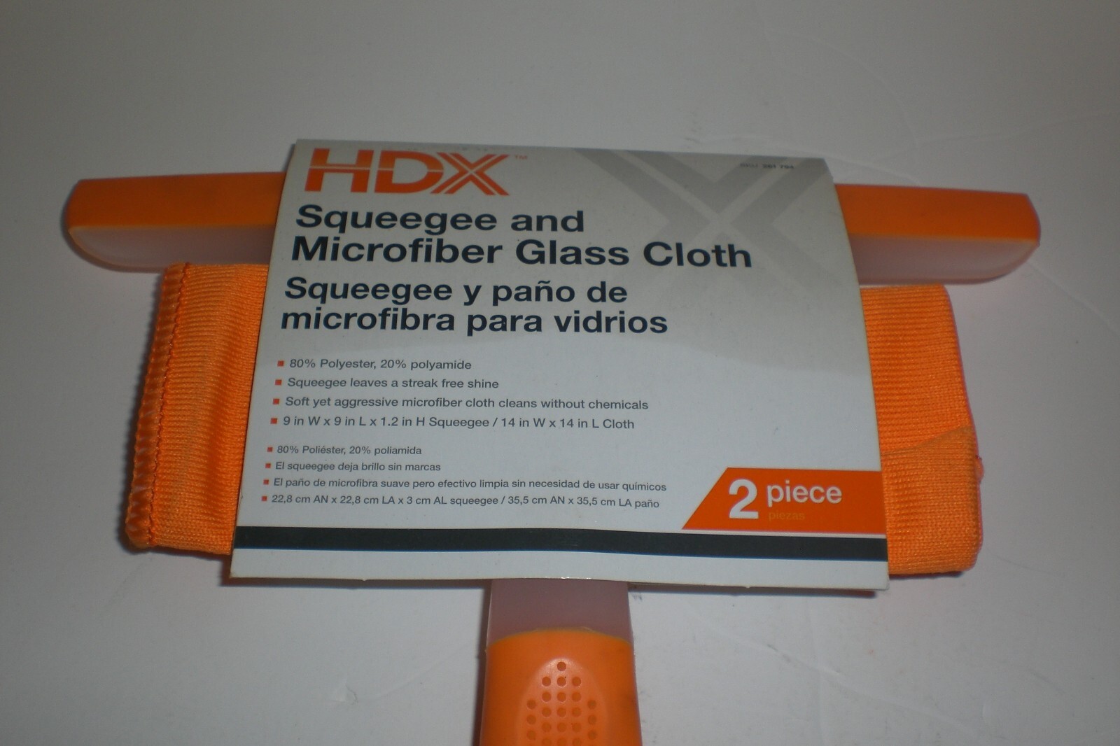 SQUEEGEE AND MICROFIBER GLASS CLOTH