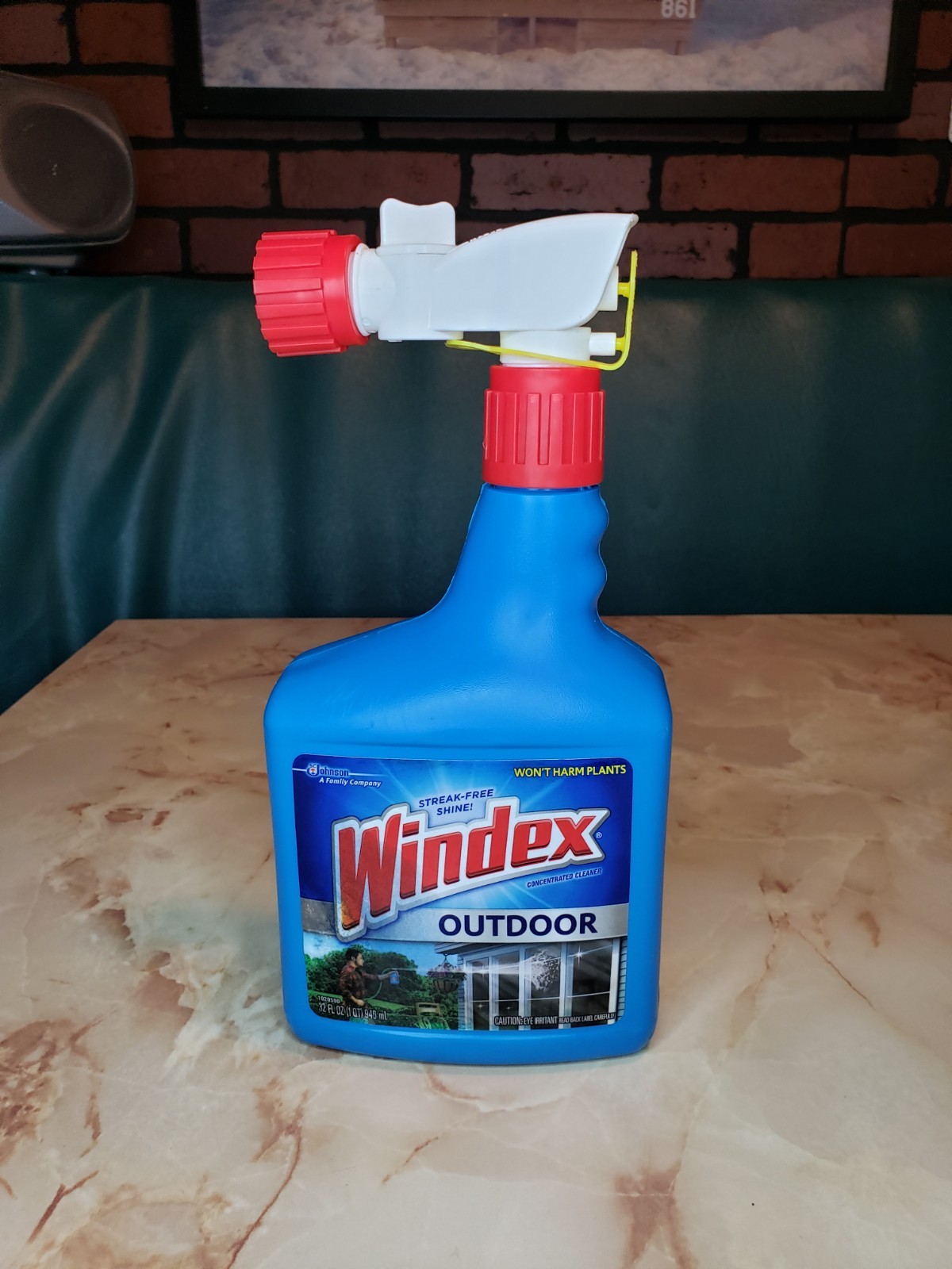 Windex® Outdoor Concentrated Glass Window Cleaner 32 fl oz.