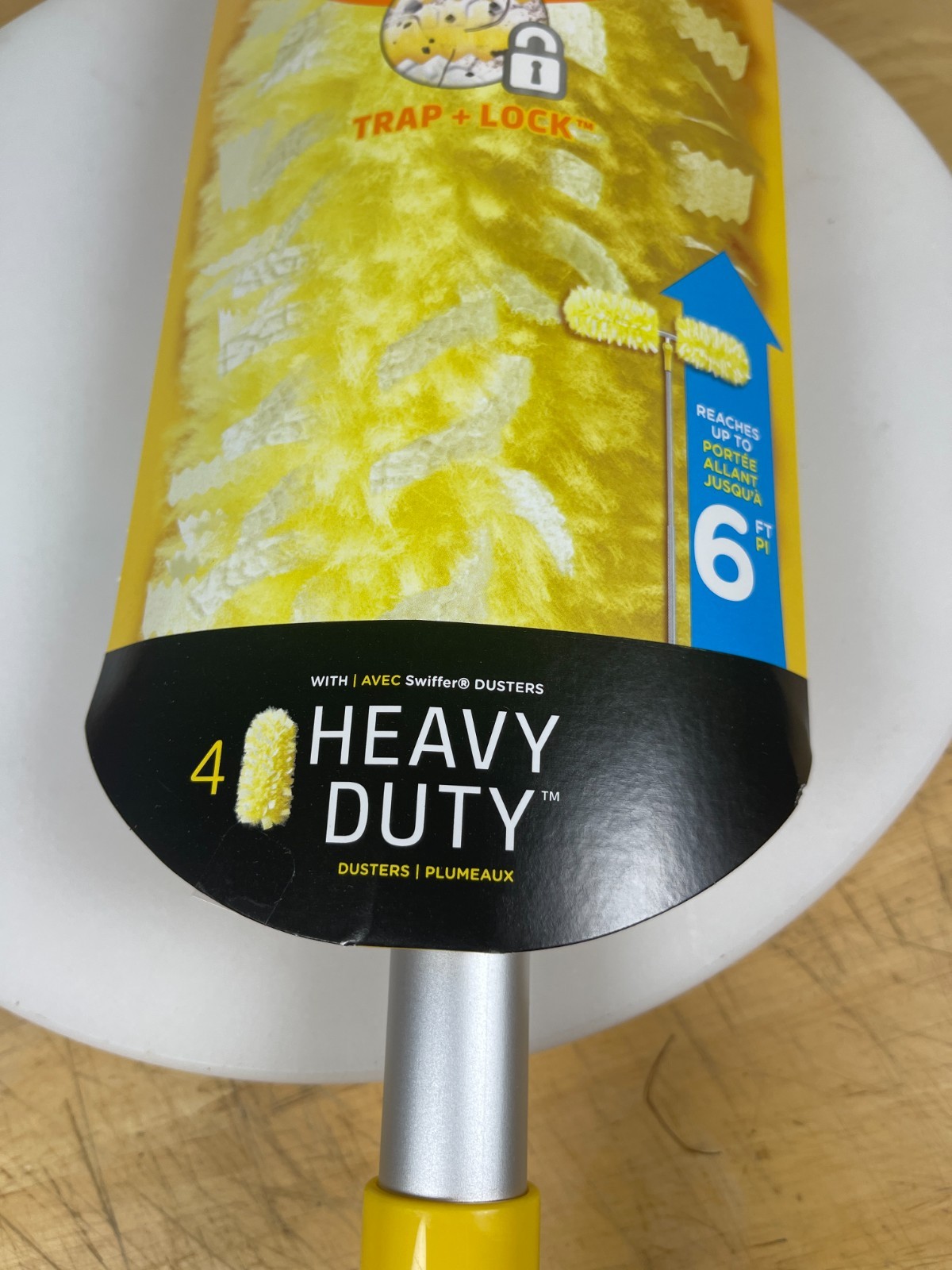 Swiffer 360 Dusters 6FT Extender Handle Kit 4 Heavy Duty Dust Refills