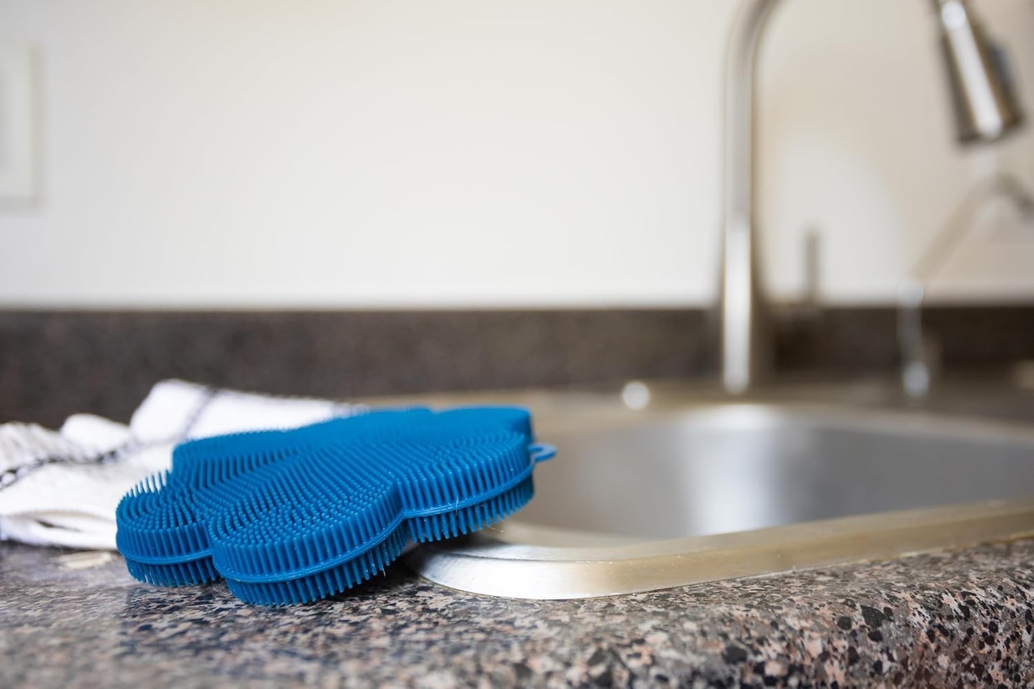 Silicone Dish Scrubbing Brush Navy