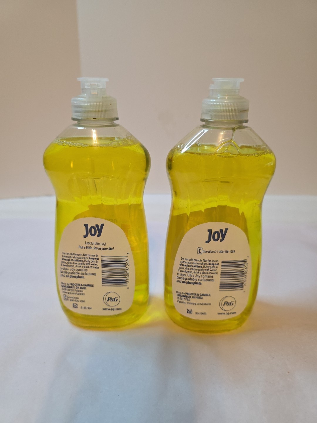 Set Of 2 Vintage Joy Lemon Scent Dishwashing Liquid 12.6 Fl Oz