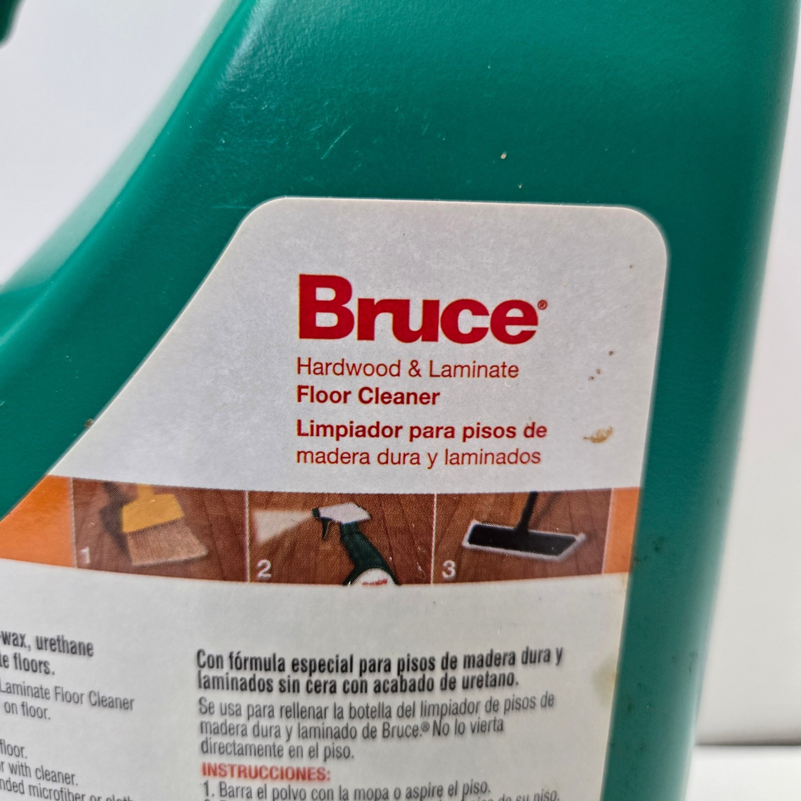 Bruce Hardwood & Laminate Floor Cleaner Refill Spray 64oz Residue Free No Wax