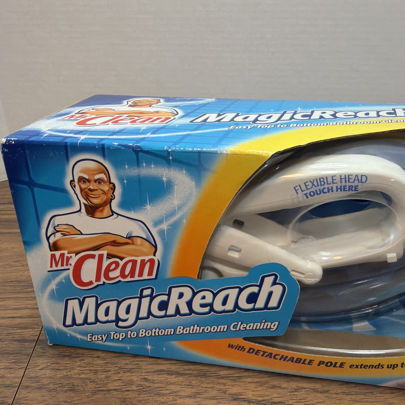 Mr Clean Magic Reach All In One Cleaning Starter Kit Detachable Pole DISCONTINUE
