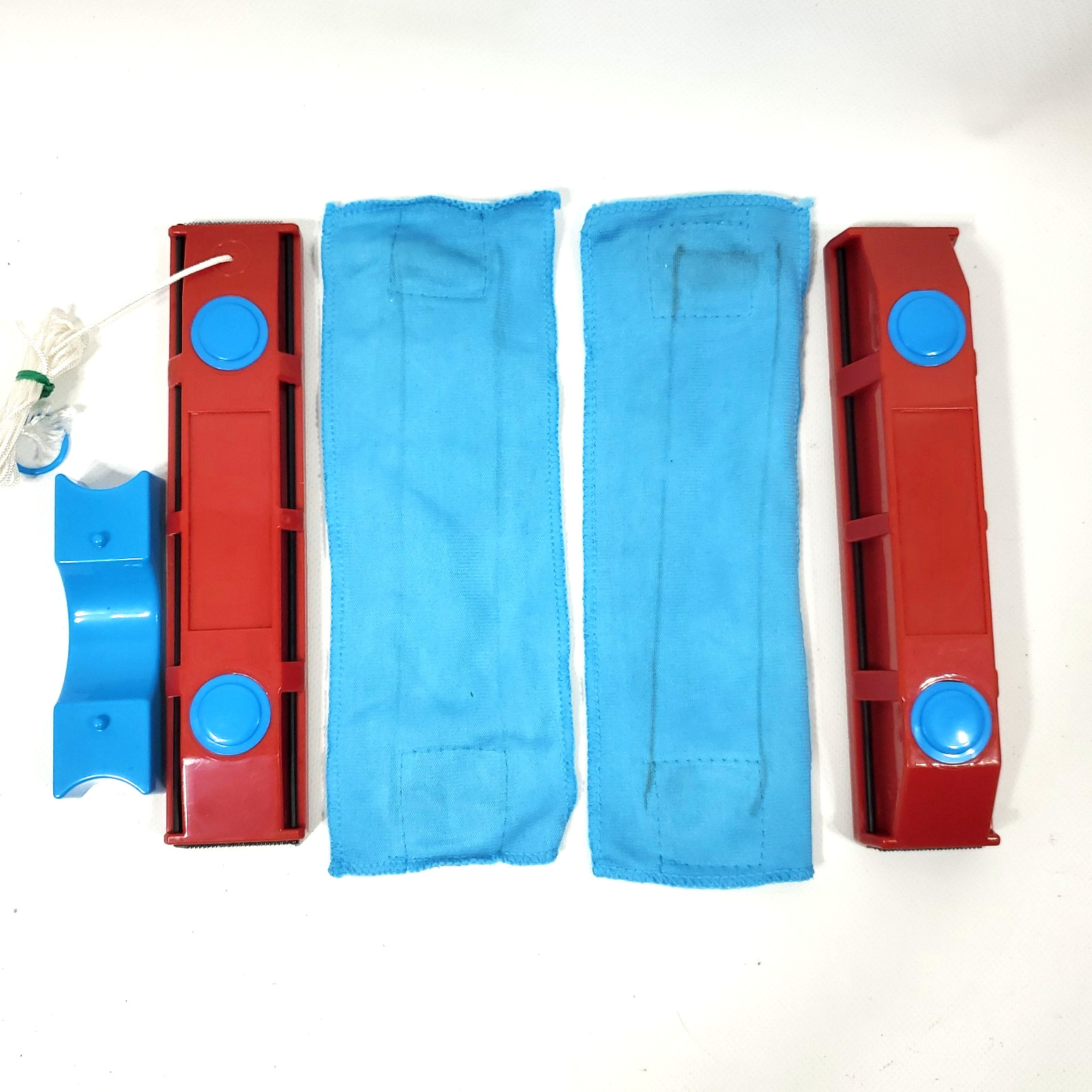 Tyroler Bright Tools: The Glider D2 Double Sided Magnetic Window Cleaner; Clean!