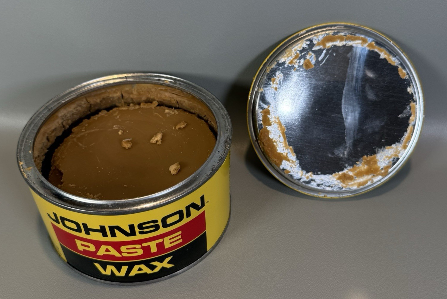 Vintage 16 oz Johnsons Paste Wax Can 95% Full