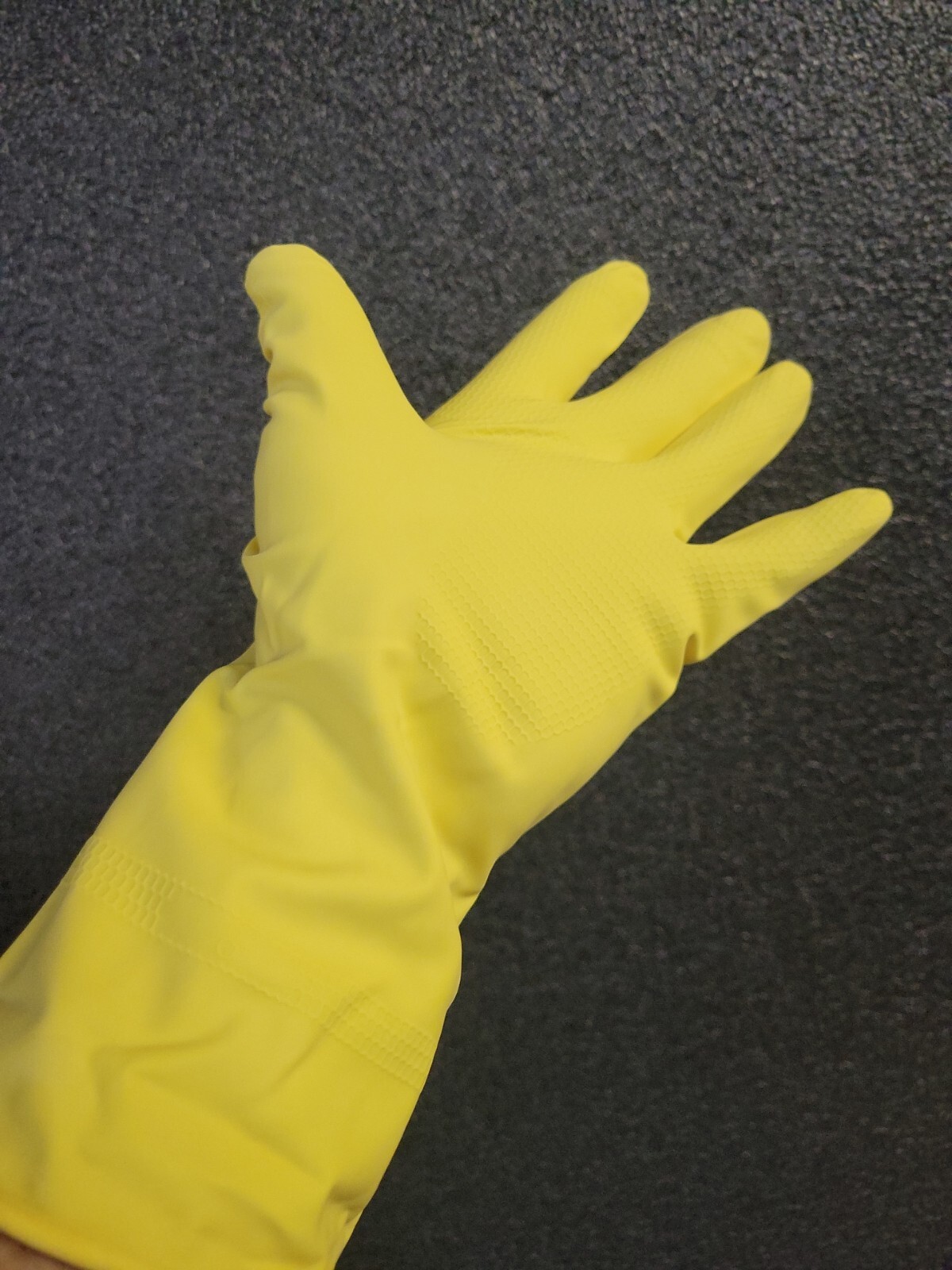 Assurance Gloves Latex LARGE Dishwashing/ Kitchen/ INDUSTRIAL 12 Pairs- 18 mil