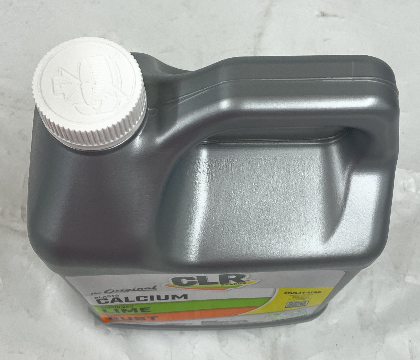 CLR Calcium Lime and Rust Remover Multi-Use Household Cleaner, 1 Gal / 3.79L