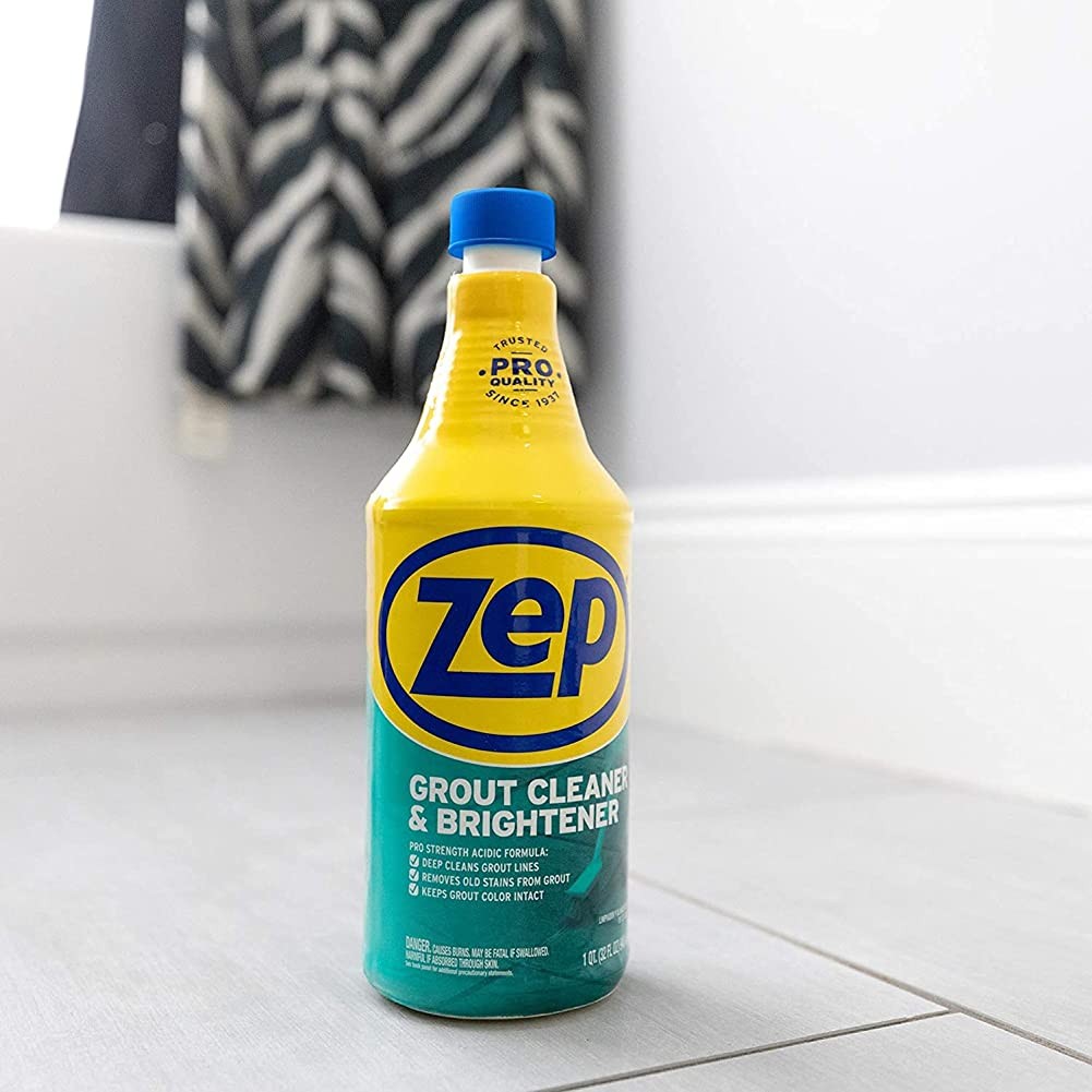 Zep Grout Cleaner and Brightener – 32 oz (Case of 12) ZU104632 – Make Grout Look