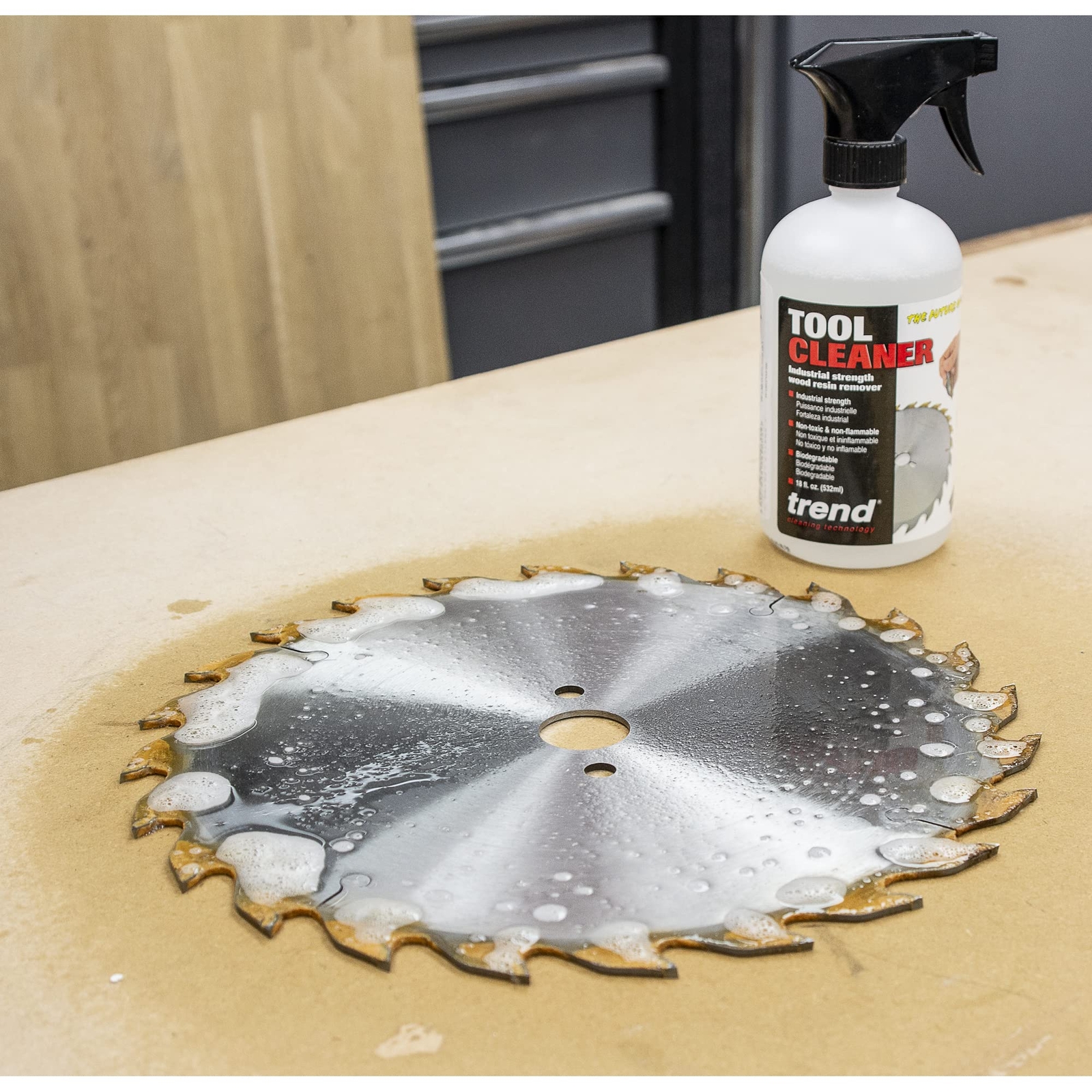 Tool & Bit Cleaner Industrial Strength Wood & Resin Remover 18 Fl Oz Clean/500
