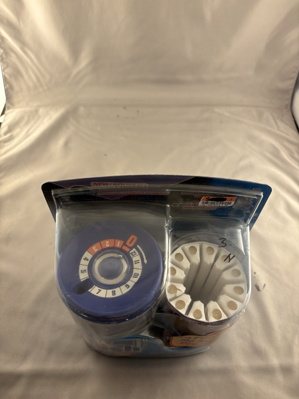 Finish Quantumatic Powerball Detergent Dispenser and 1 Refill New Sealed