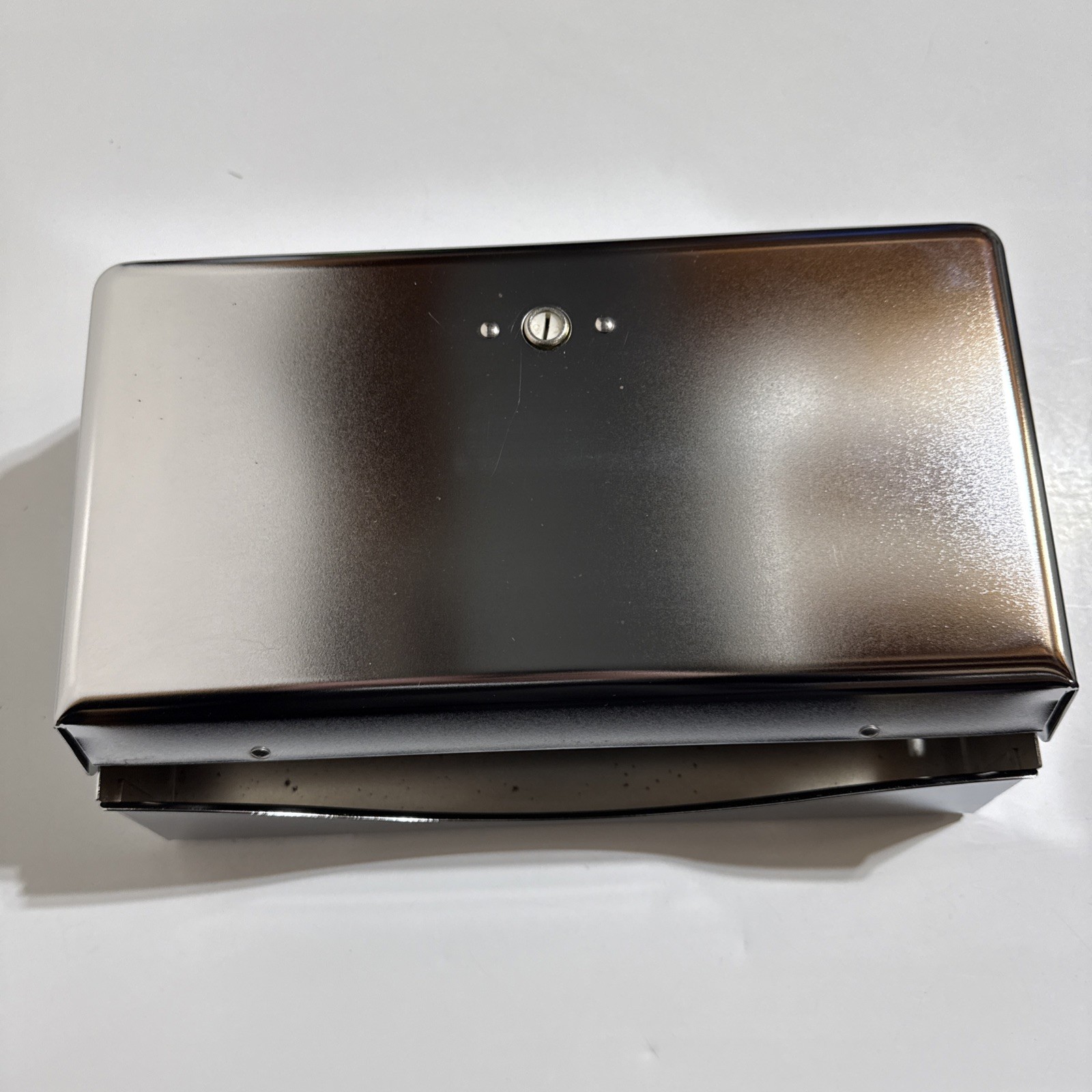 San Jamar Paper Towel Dispenser T1950XC Mini C-Fold/multifold Chrome With Key