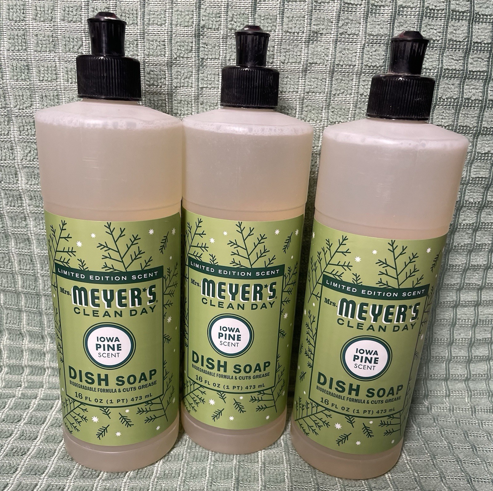 Mrs Meyer’s Clean Day Dish Soap Iowa Pine Scent 16 Oz 1pk Biodegradable Ltd Ed