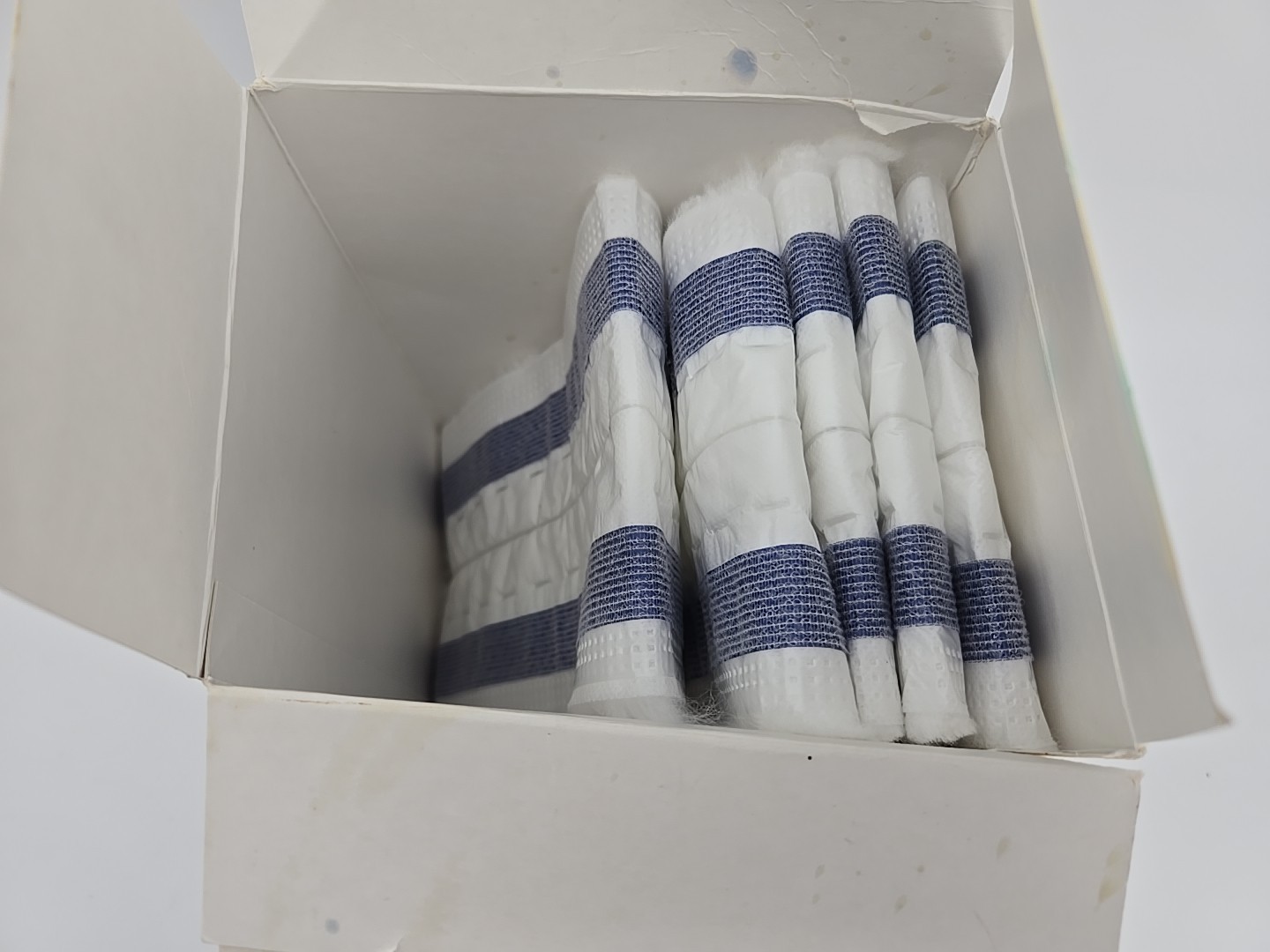5 Bona Disposable Dry Dusting Pads MultiSurface Floors Hardwoods Refills READ