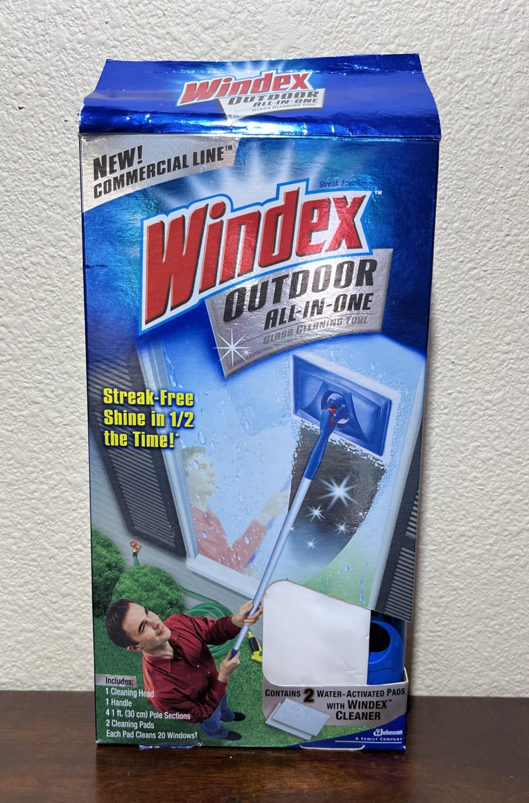 Windex Outdoor All In One Glass and Window Cleaner Tool Starter Kit