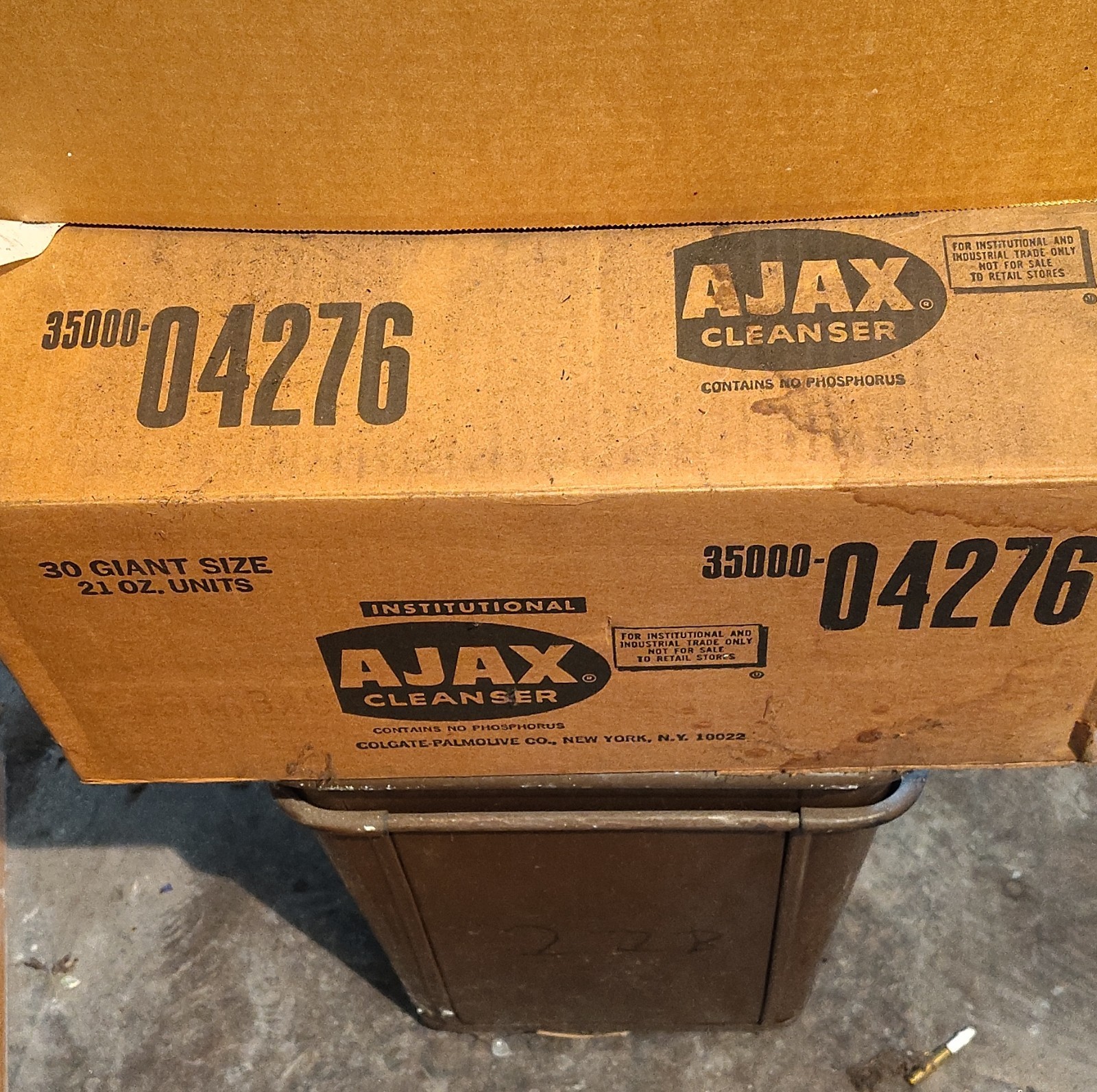 Full Case 30 21 oz Ajax Foaming Cleanser Powder With Oxygen Bleach Institutional