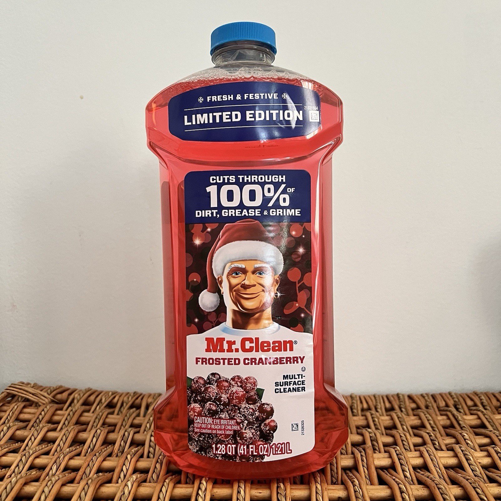 Limited Edition Mr Clean Frosted Cranberry Multi-Surface Cleaner 41 Oz