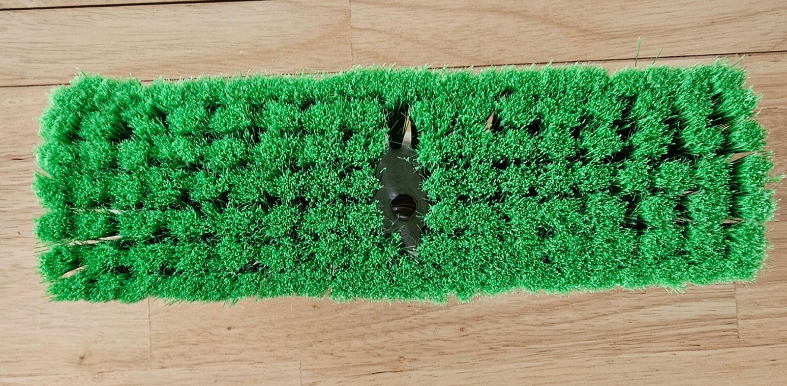 10″ Green Obround Flow Through Scrub Brush for Cleaning-Car Wash Brush