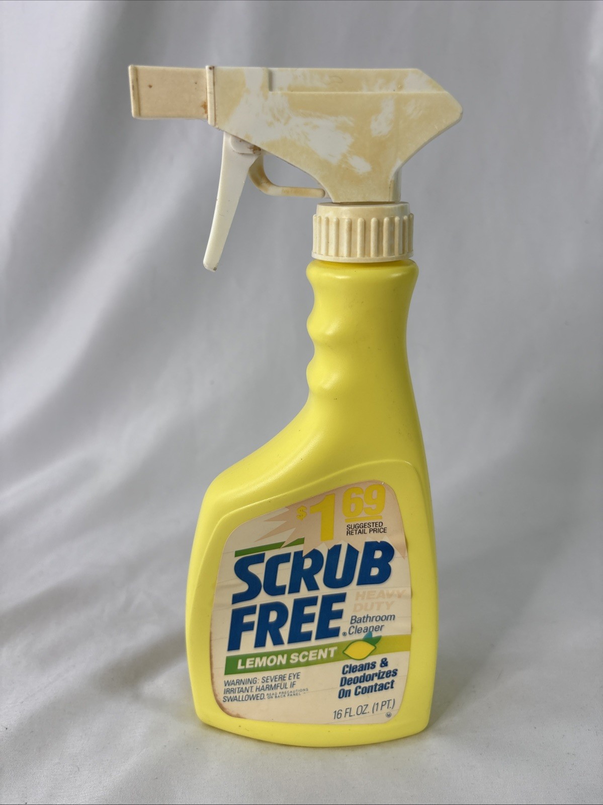 Vtg Scrub Free Lemon Scent Bathroom Cleaner 16 Fl Oz Prop Yellow Bottle 70% Full