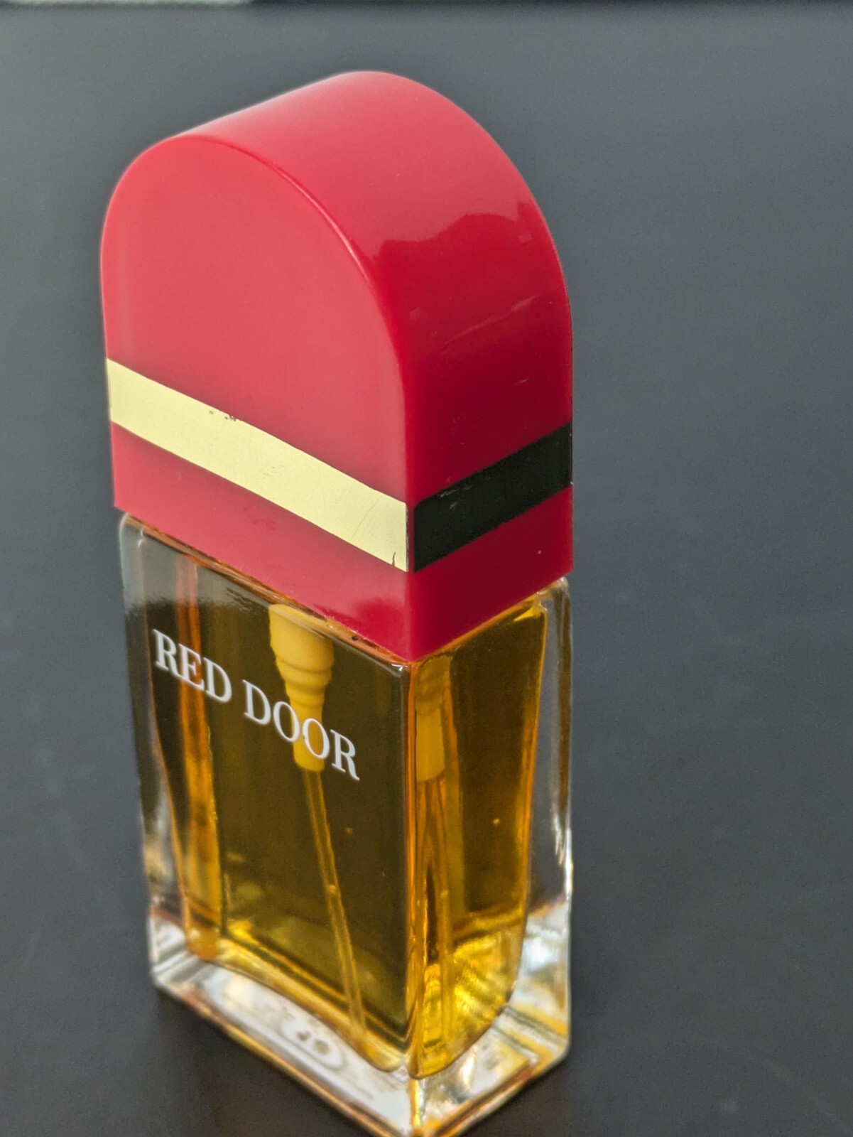ELIZABETH ARDEN RED DOOR EAU DE TOILETTE SPRAY 0.33 OZ. 10 ML. MADE USA UNBOXED