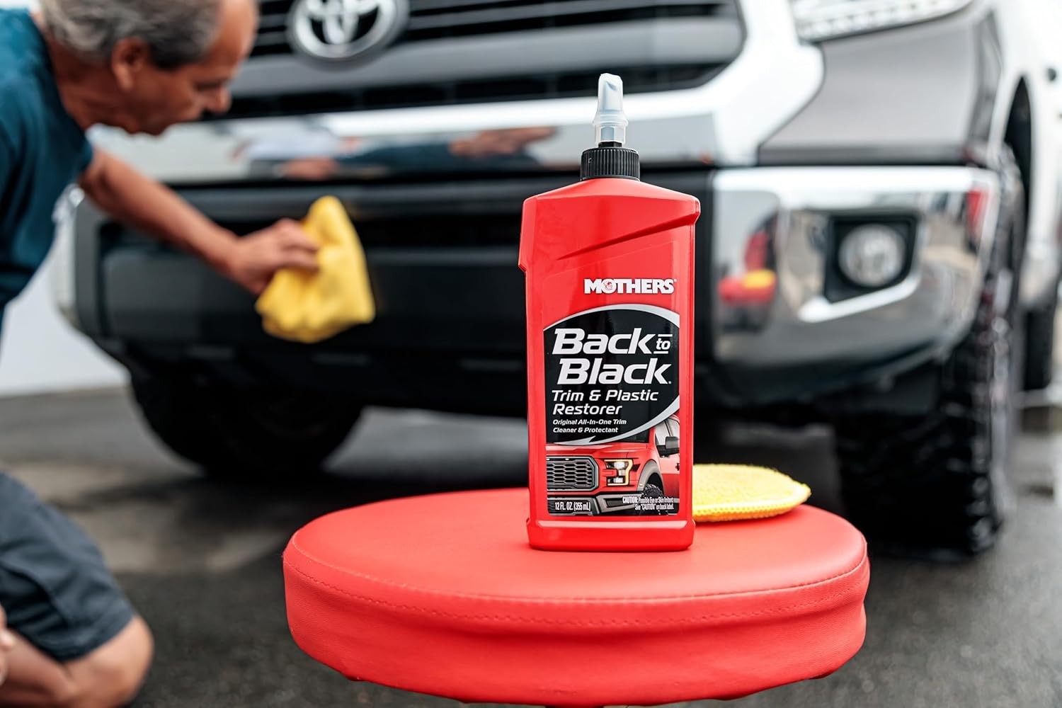 MOTHERS 06112 Back To Black Trim And Plastic Restorer – Rubber & Vinyl – 12 Oz