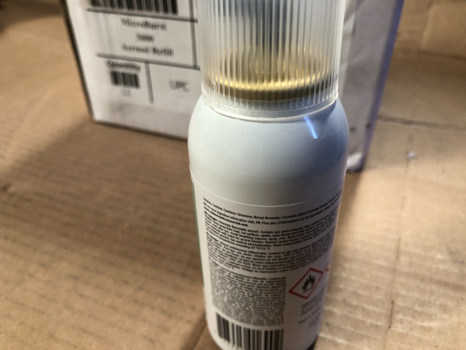RCP 401690 Microburst 3000 2 oz. Aerosol Spray Refill – Mango (12/CT) New