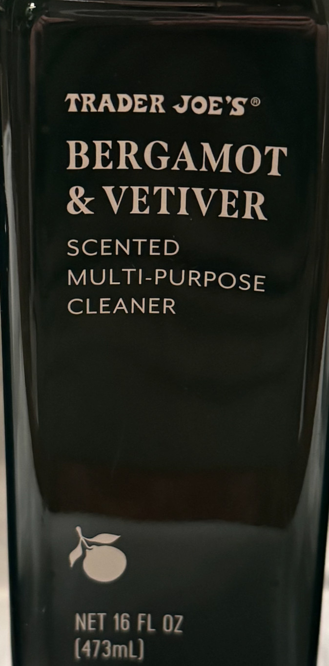 Trader Joe’s BERGAMOT & VETIVER SCENTED MULTI-PURPOSE CLEANER Spray Holiday New