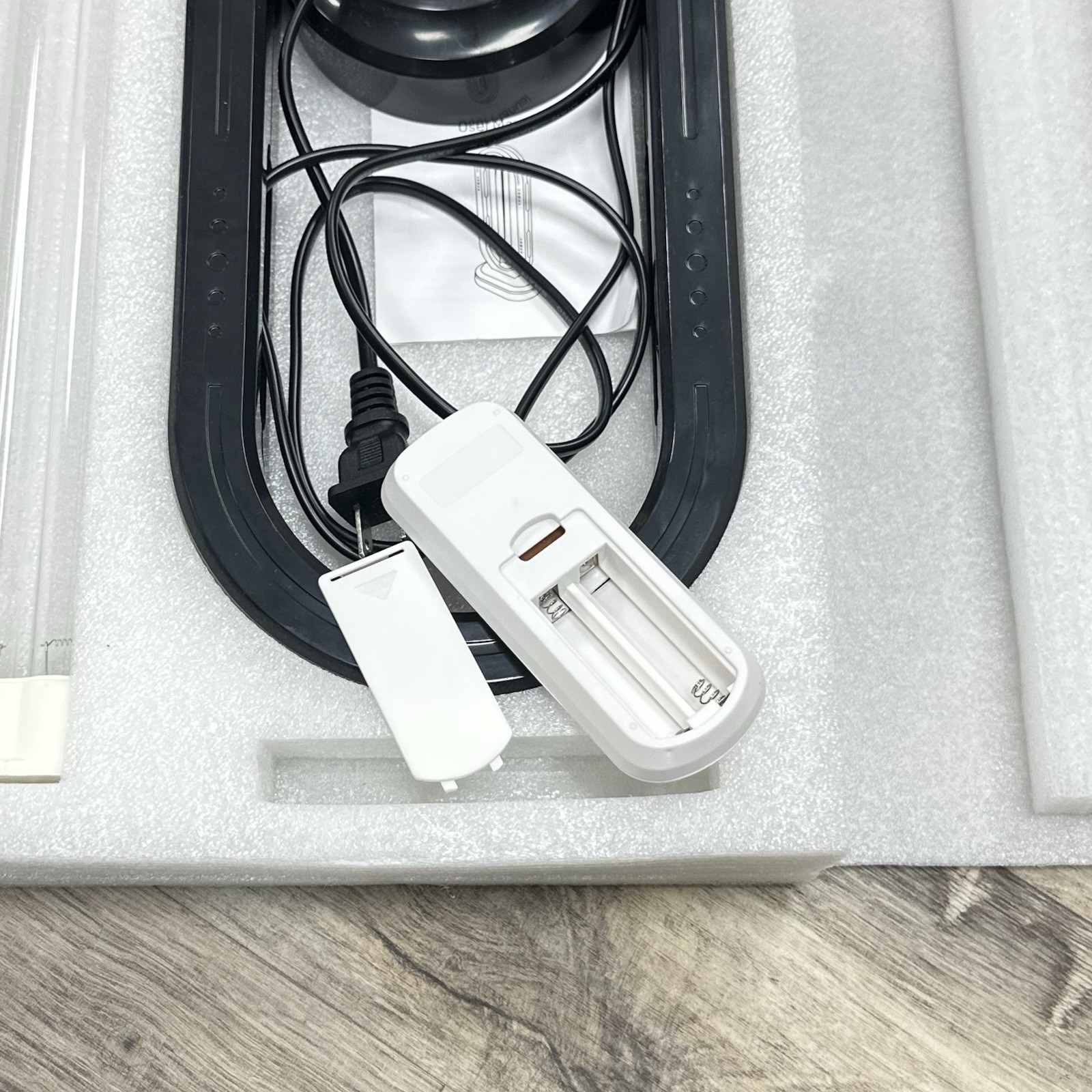 HaloUV Swissker by Swissklip HaloClean UV Original, Home Disinfection Device