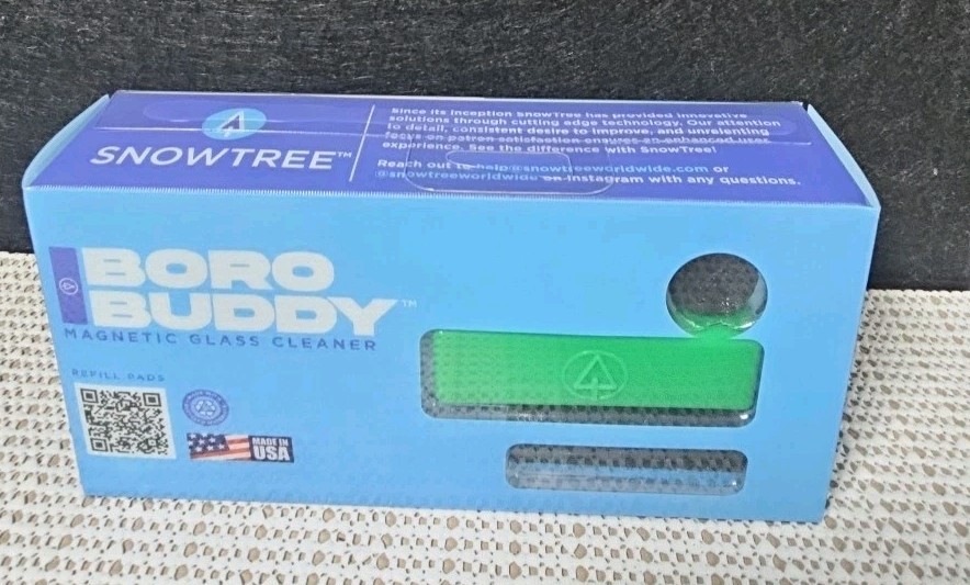 SNOWTREE BoroBuddy Magnetic Glass Cleaner for Glass Pieces Bottles Green