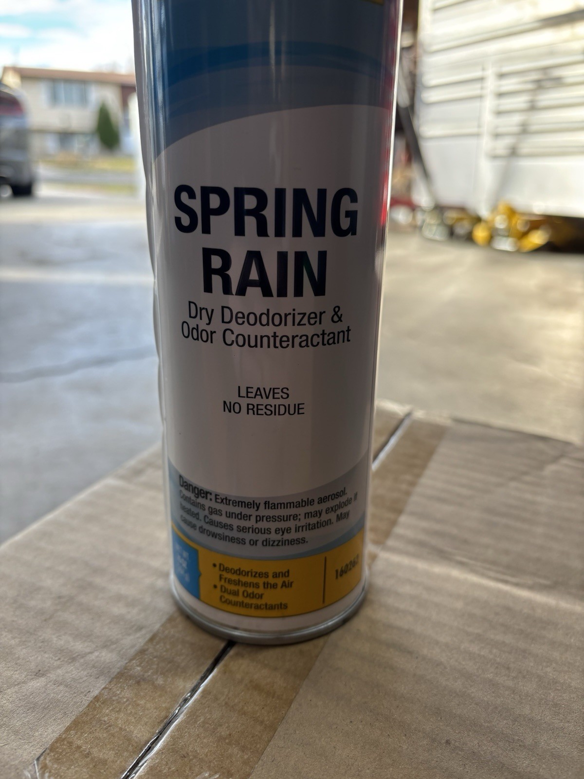 WAXIE Spring Rain Dry Deodorizer & Odor Counteractant Case – 12/10 Oz. Cans