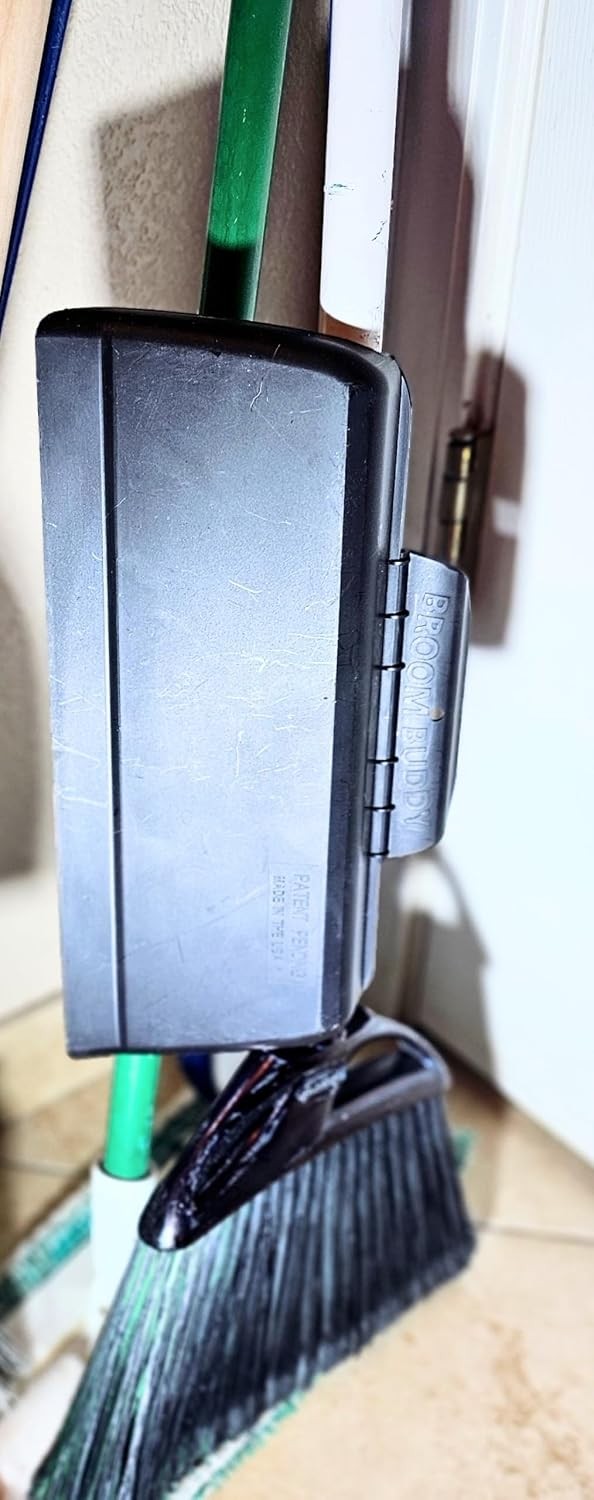 Dustpan is not for Everyone. It’s a Small-Capacity, Minimalist Dustpan, Designed