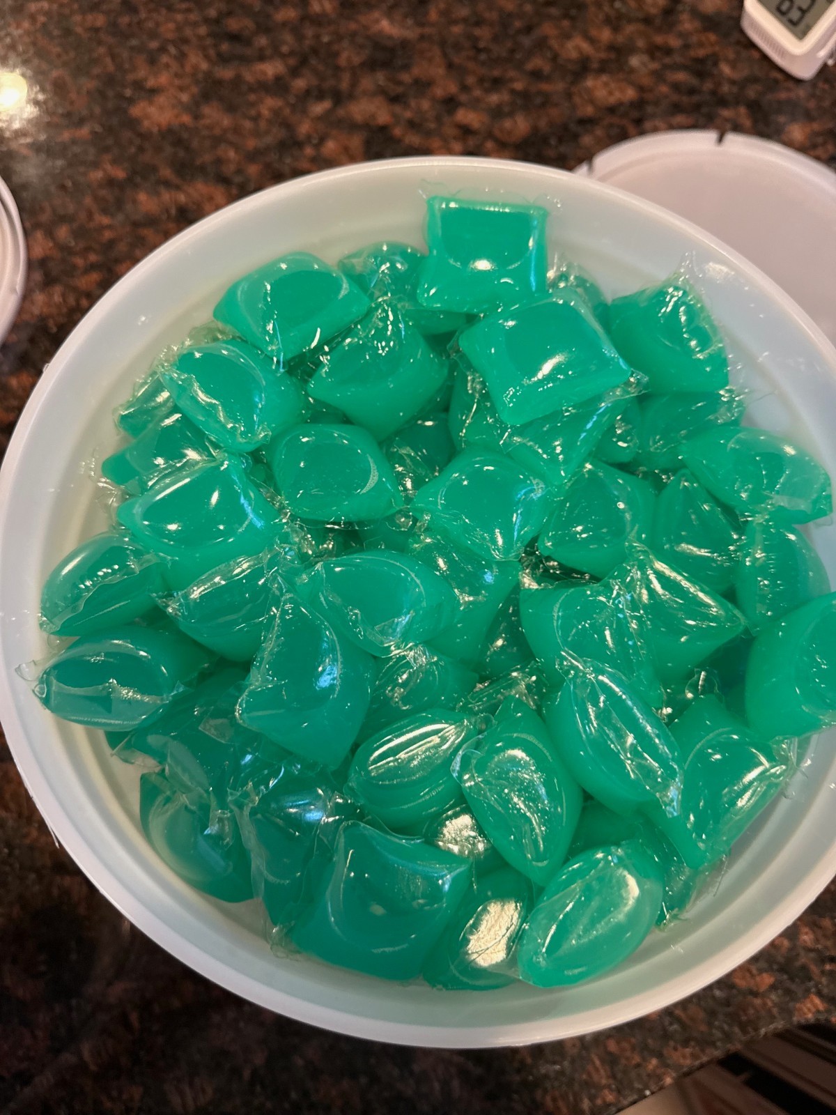 Bulk bag of Gain Detergent Laundry pods/pacs approx 300 ct