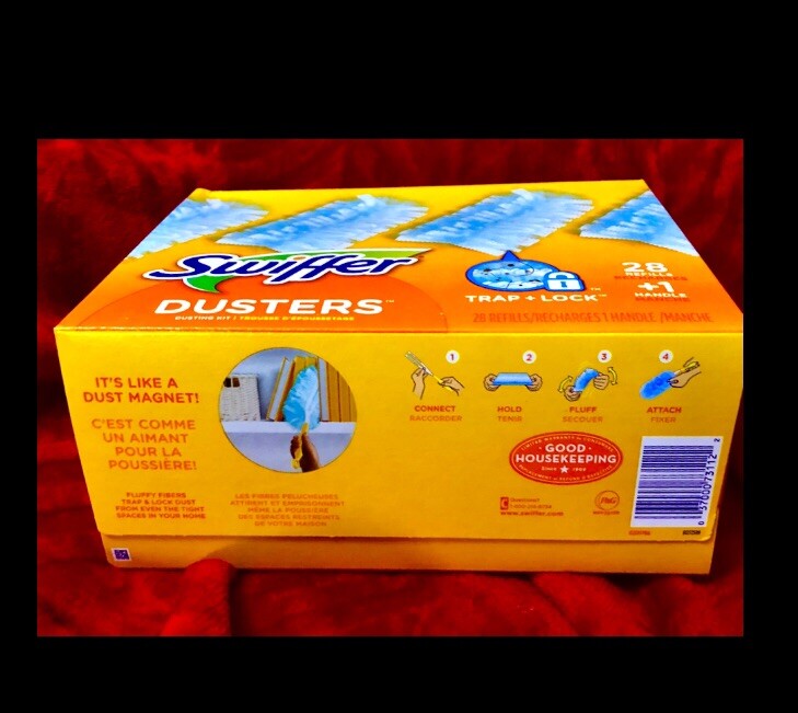 Swiffer Dusters Dusting Kit 28 Count Refills for All Swiffer Dusters + 1 Handle