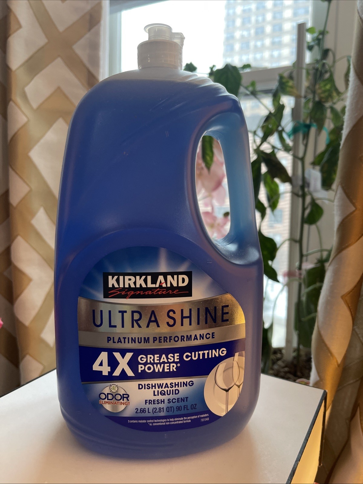 Kirkland Signature Ultra Shine Liquid Dish Soap, Fresh, 90 fl. oz.