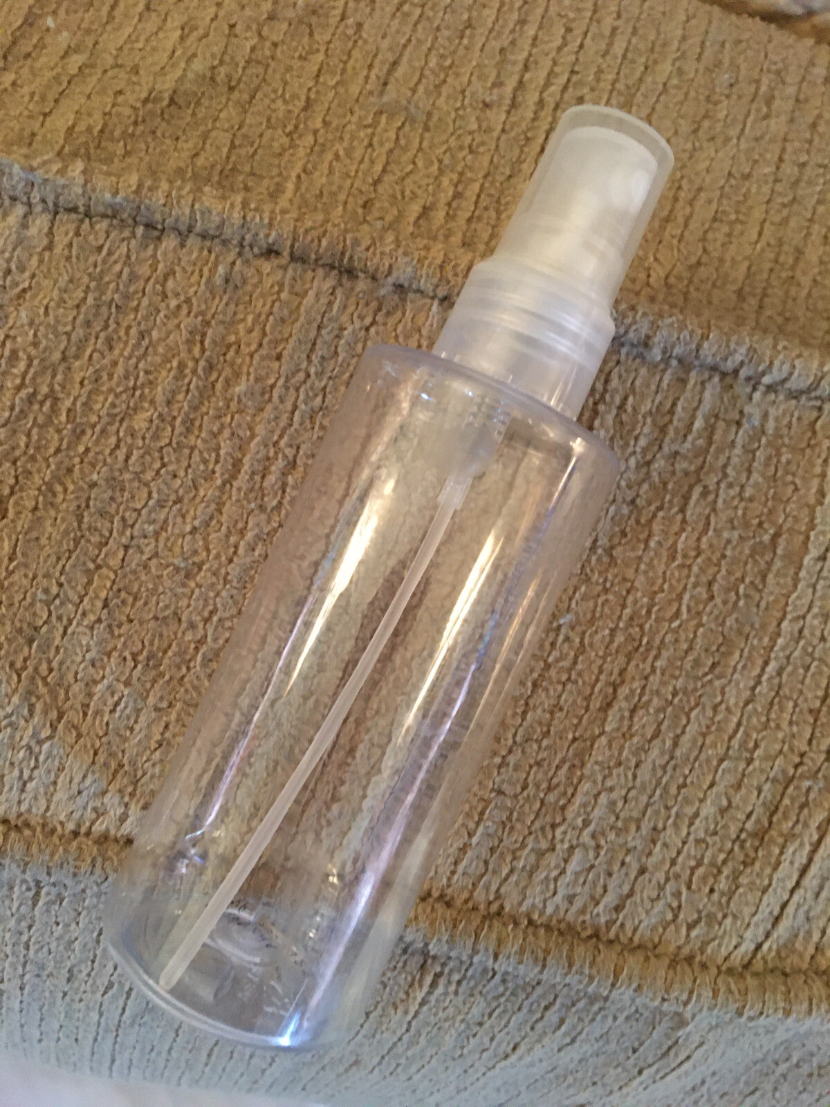 small misting bottle, refillable pump sprayer, Home cleaning & organization tool