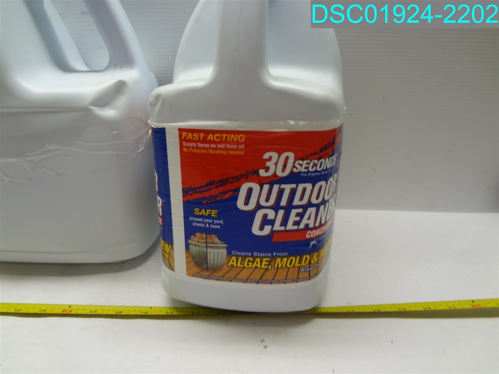 QTY=5GAL: (2.5G X 2) 30 Seconds Outdoor Cleaner Concentrate 040235752565