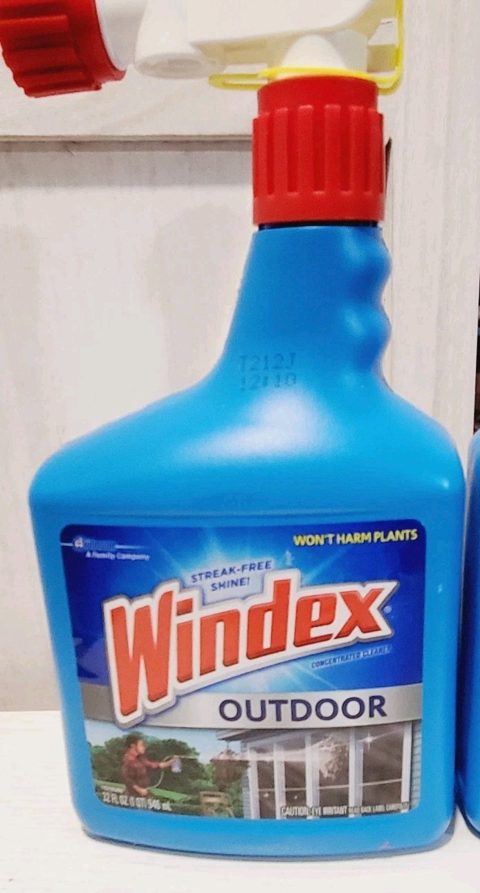 Windex Outdoor Concentrated Glass Window Cleaner 32 oz Lot Of 2 (64oz)