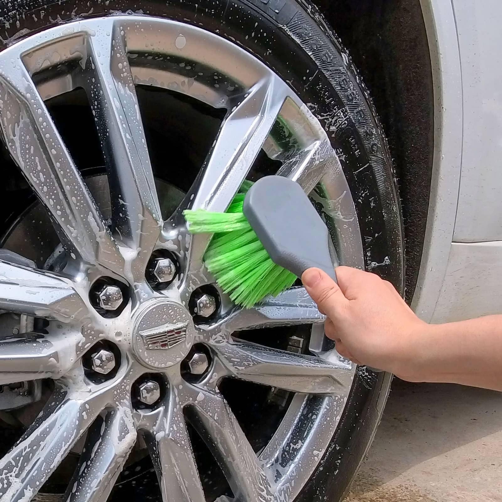 Car Rim Wheel & Tire Brush Set Dirt Removal Bristles Auto Truck SUV RV Wash