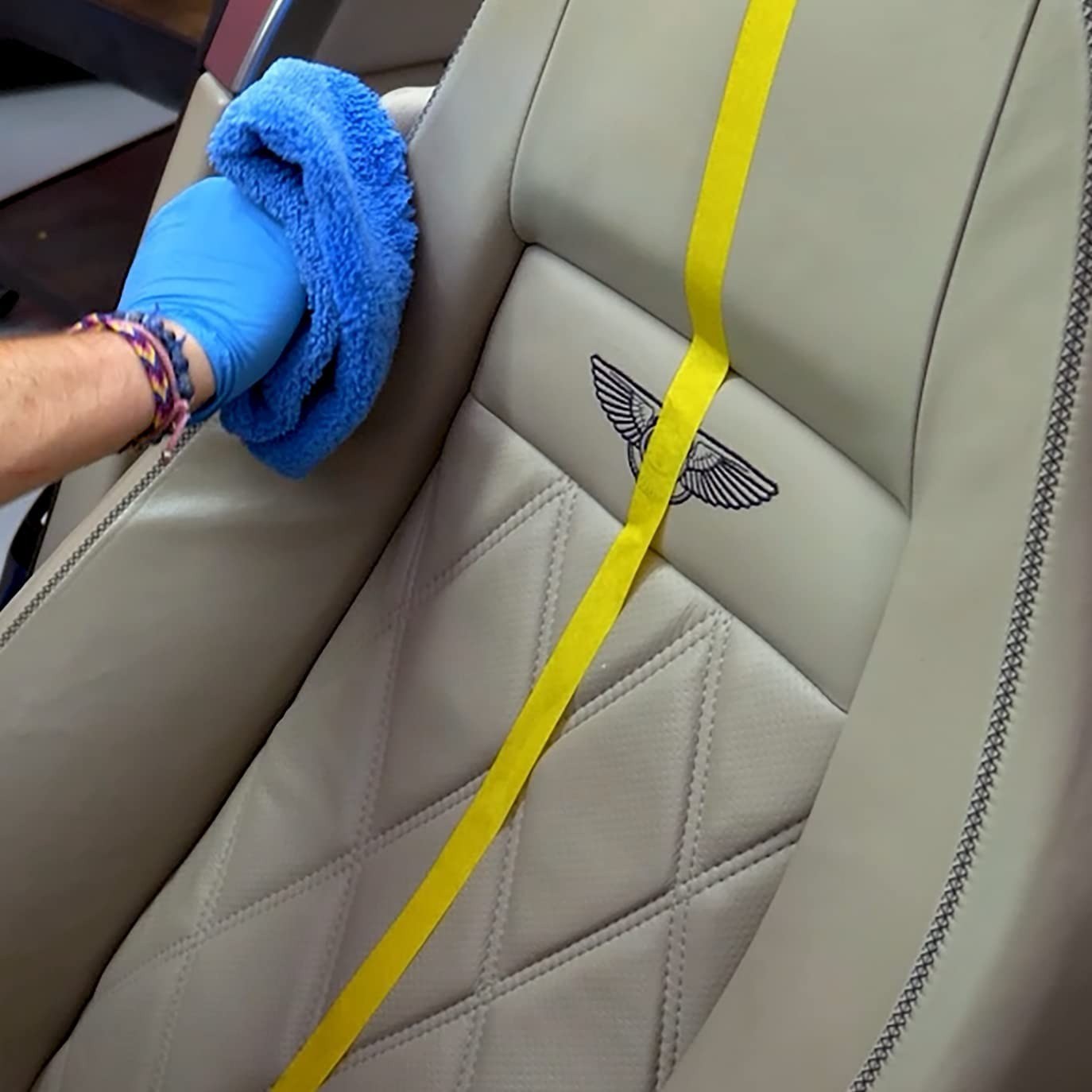Malco Leather Conditioner for Cars – 32 Oz – Cleans & Conditions