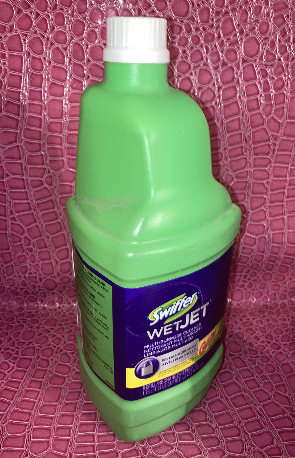 Swiffer Wet Jet 1-Hardwood Blossom Breeze & 1- Multi-Purpose Cleaner 1.25L Each