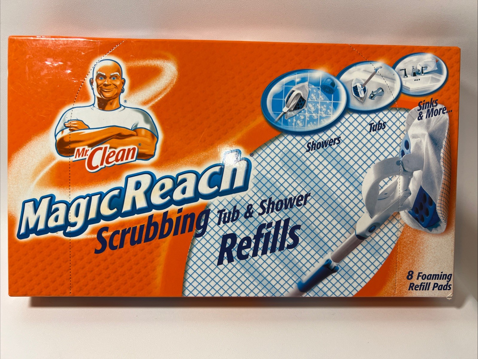 Mr Clean Magic Reach Scrubbing Tub & Shower Refills 8 Foaming Pads NEW SEALED