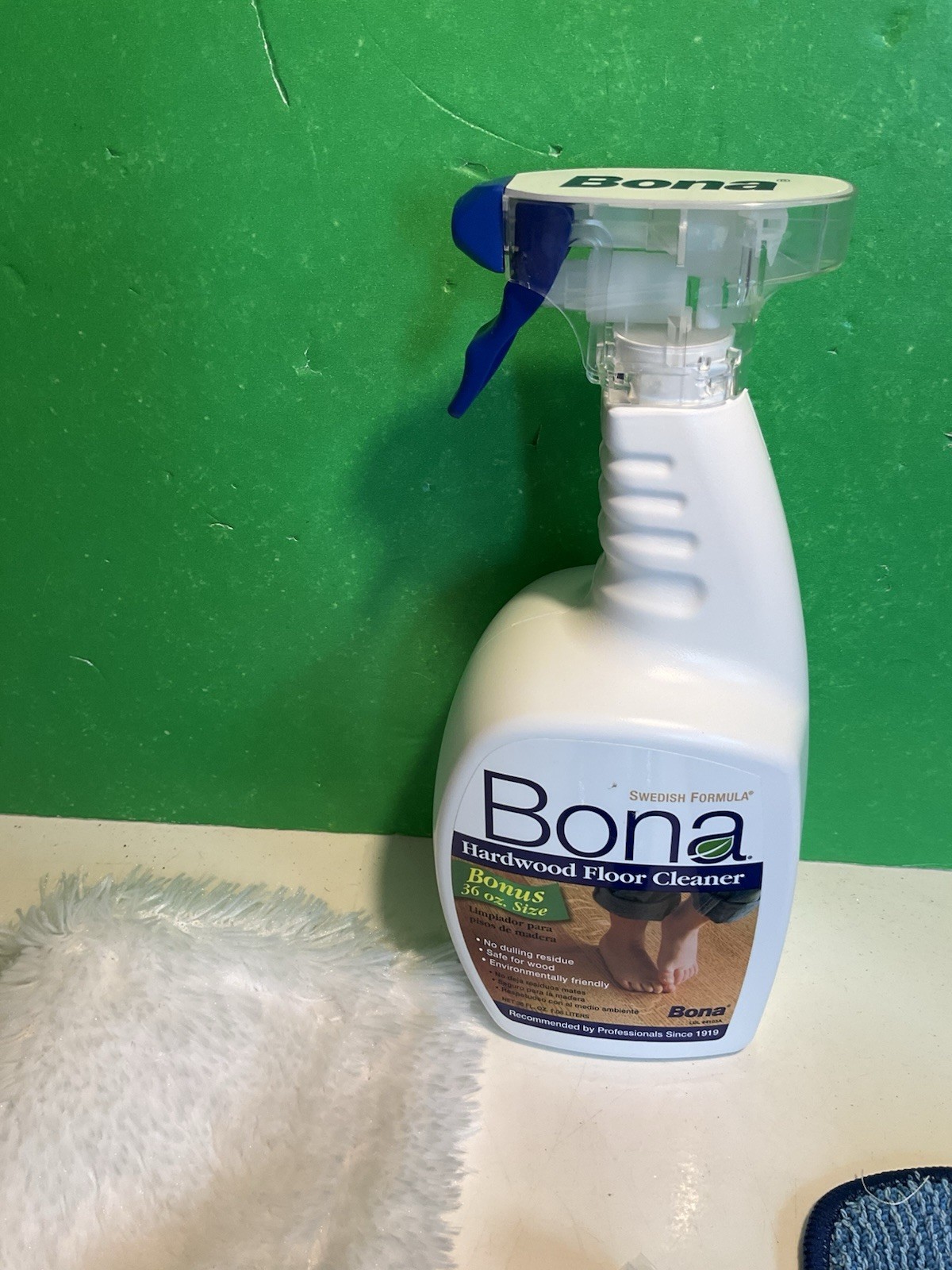 Bona Hardwood Floor Care Kit Hardwood Hard-Surface Floors 36oz Cleaner