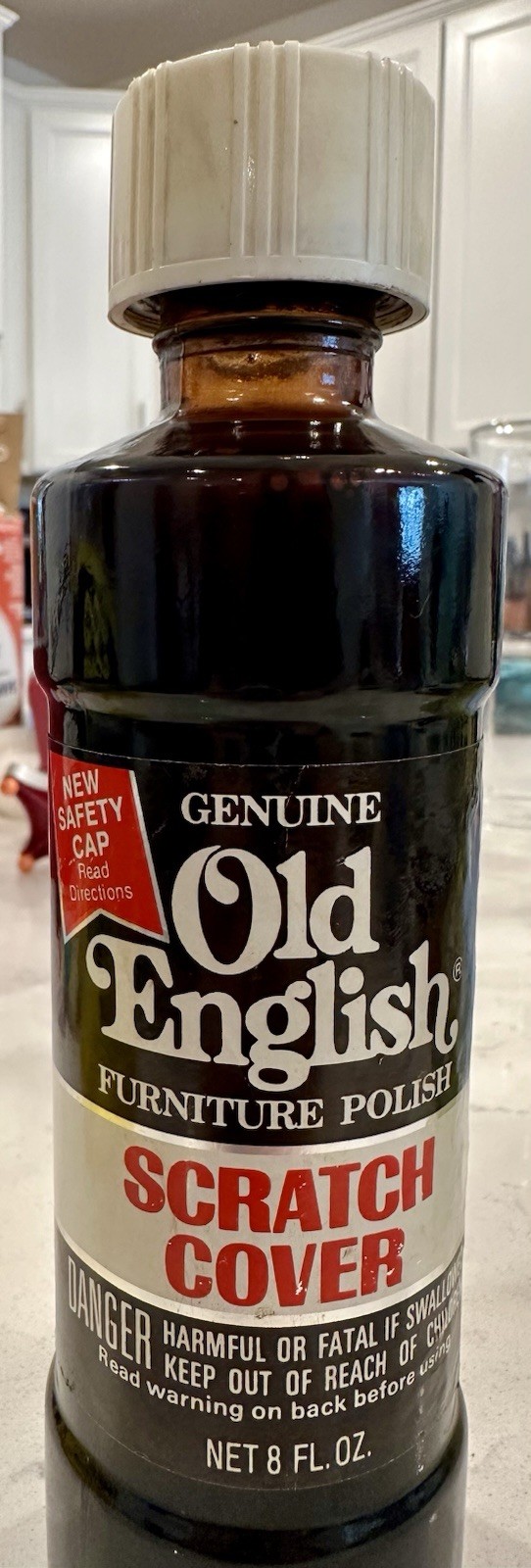 Vintage 8 oz Old English Furniture Polish Scratch Cover Glass Bottle 60%+ Full