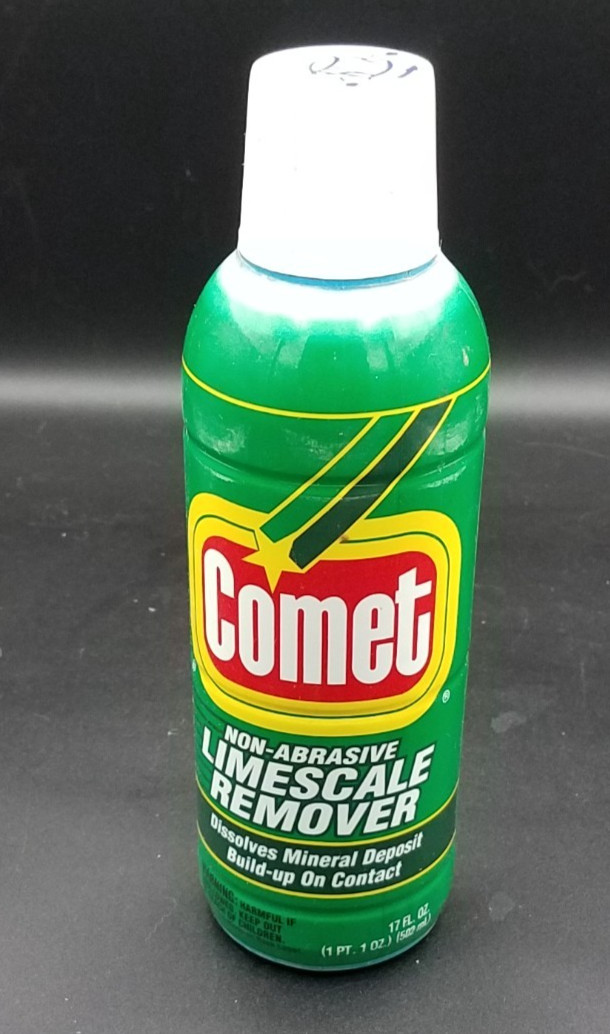 VINTAGE COMET LIMESCALE REMOVER WITH SPOUT, 3/4 FULL, Discontinued Italy 1993
